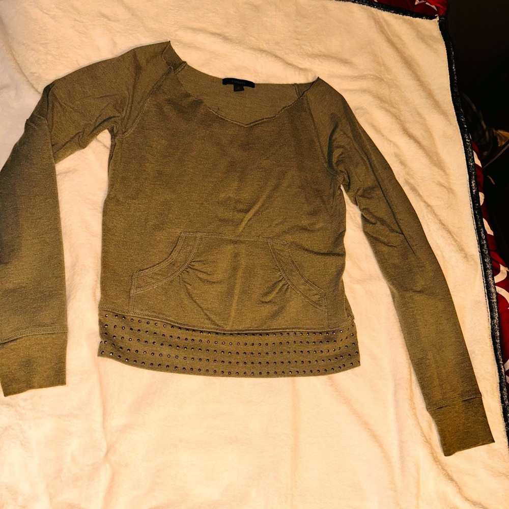 Women’s cropped shirt